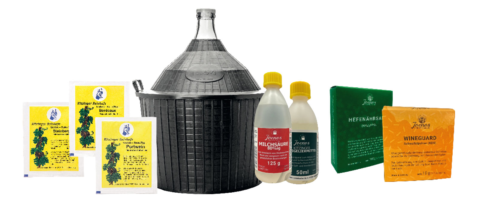 Eine Ansammlung von Zubehör für die häusliche Wein- und Saftbereitung, darunter Gärbehälter, Flaschen und Korken.